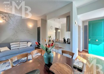 SOGGIORNO E INGRESSO.jpg - Four-room apartment Via Romagneno 64, Recco - photo 4