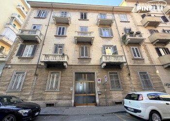 Box Revello, 56, Torino (zona Cenisia) - foto 1