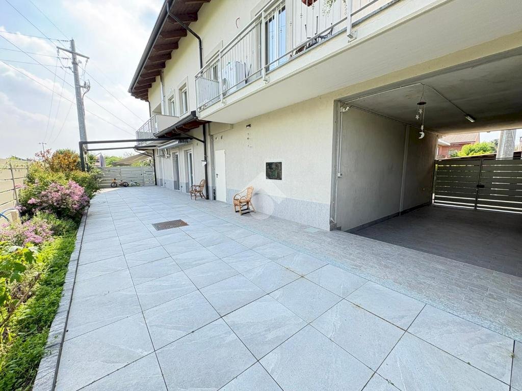 Trilocale Via Torino, San Francesco al Campo - foto 1