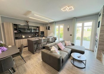 Trilocale Via Torino, San Francesco al Campo - foto 9