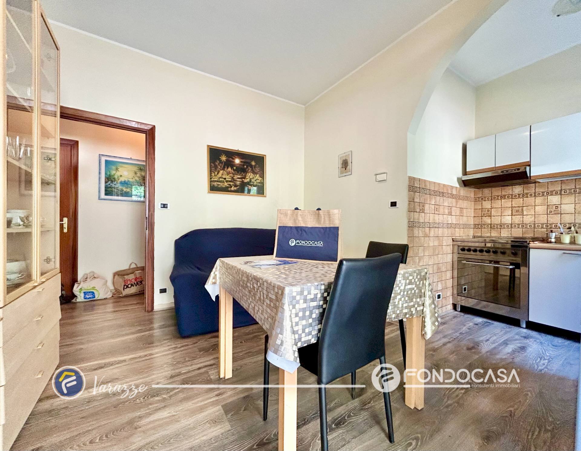 Foto 1 - Trilocale Via Villagrande
 
39, Varazze - foto 1