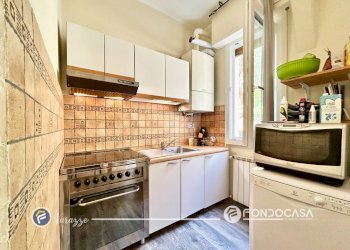 Foto 7 - Trilocale Via Villagrande
 
39, Varazze - foto 7