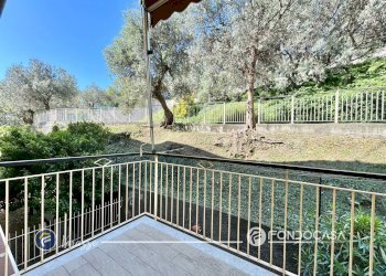 Foto 16 - Trilocale Via Villagrande
 
39, Varazze - foto 16