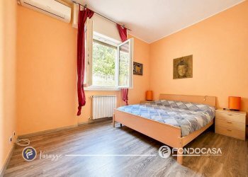 Foto 17 - Trilocale Via Villagrande
 
39, Varazze - foto 17