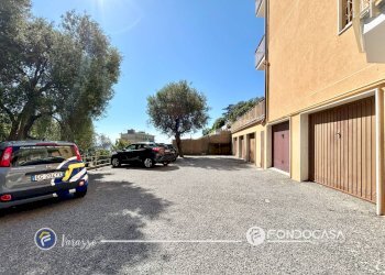 Foto 23 - Trilocale Via Villagrande
 
39, Varazze - foto 23