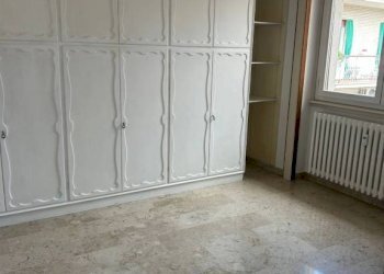 Camera da letto - Attico via Speri della Chiesa Jemoli, Varese - foto 10