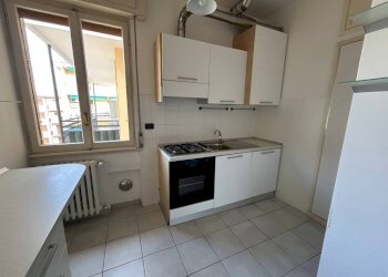 Cucina - Attico via Speri della Chiesa Jemoli, Varese - foto 15