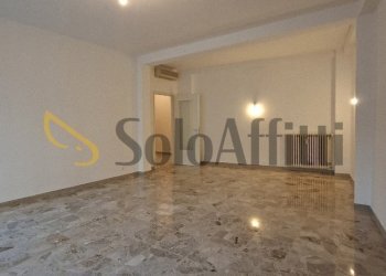 20260424_192013_resized.jpg - Quadrilocale Via Pietro Avrese 8, Legnago - foto 4