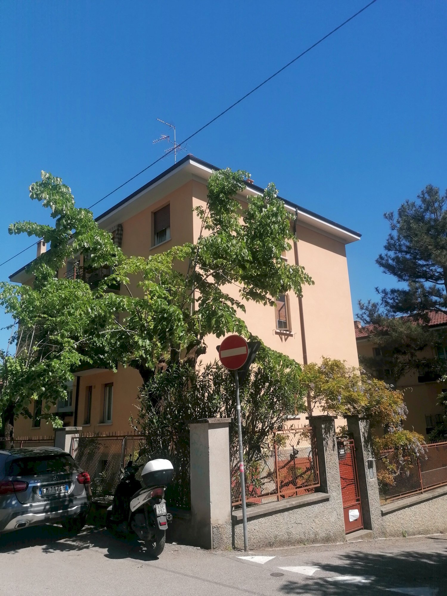 Trilocale via Giordano Bruno, Bologna (zona San Ruffillo) - foto 1