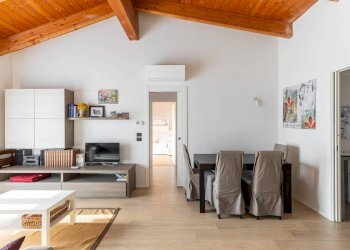 Attic Via Elisabetta Sirani, 1, Granarolo dell'Emilia - photo 6