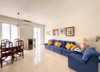 Portion of a house Vicolo Pietro Micca, La Loggia - photo 2