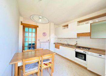 Portion of a house Vicolo Pietro Micca, La Loggia - photo 6