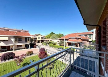 Portion of a house Vicolo Pietro Micca, La Loggia - photo 8