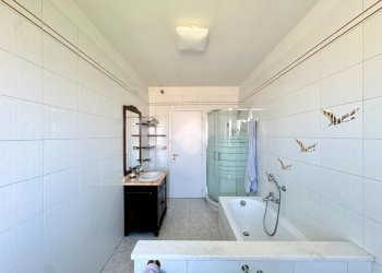 Portion of a house Vicolo Pietro Micca, La Loggia - photo 30