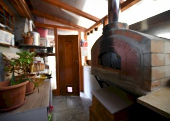 Portion of a house Bardonecchia - photo 8