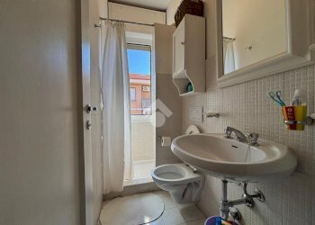 Three-room apartment Via Pineta, Rapallo - photo 7
