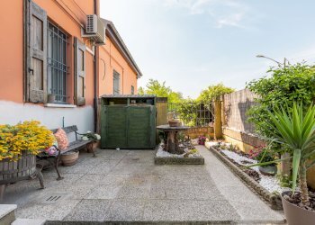 Porzione di casa Bologna - foto 2