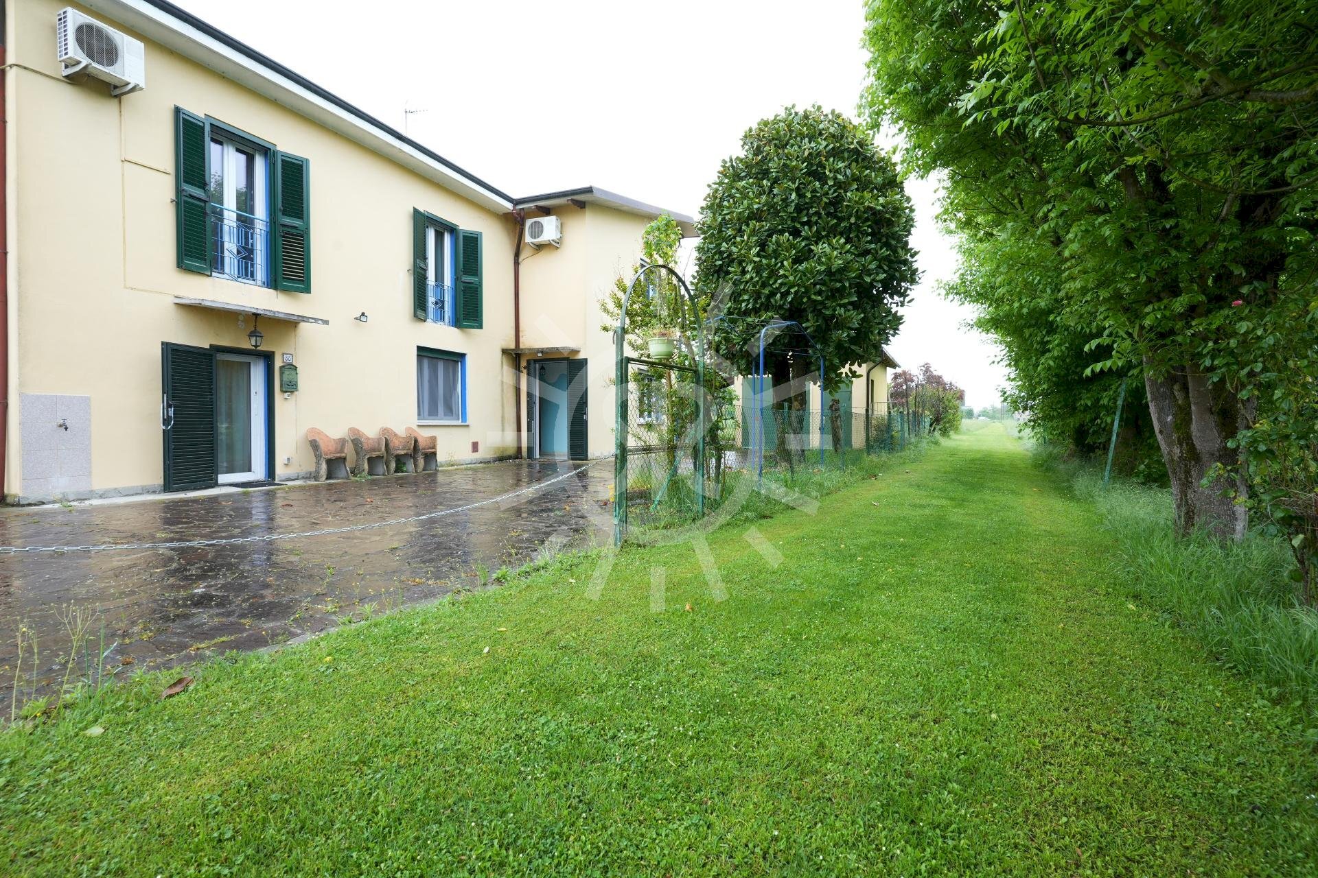 Porzione di casa Molinella - foto 2