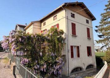 Independent house Medesano - photo 2