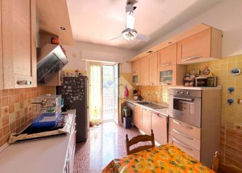 Quadrilocale Salita Brasile, Genova (zona Bolzaneto) - foto 6