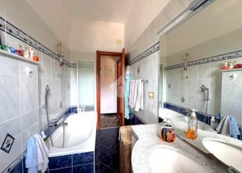 Quadrilocale Salita Brasile, Genova (zona Bolzaneto) - foto 11