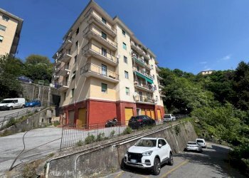 Quadrilocale Salita Brasile, Genova (zona Bolzaneto) - foto 25