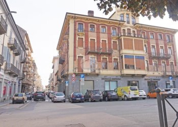 Four-room apartment Via Saluzzo, Pinerolo - photo 11