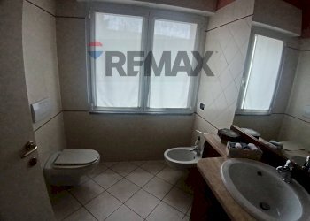 Stabile - Palazzo Arona, NO, Arona - foto 5