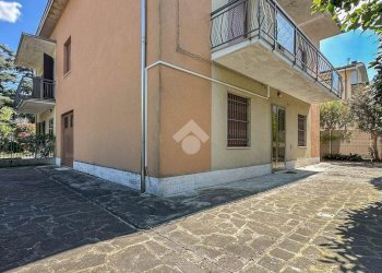 Portion of a house via Solferino, Carpi - photo 3