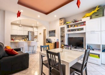 Three-room apartment Via Enrico Toti, Nichelino - photo 4