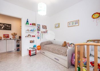 Three-room apartment Via Enrico Toti, Nichelino - photo 22