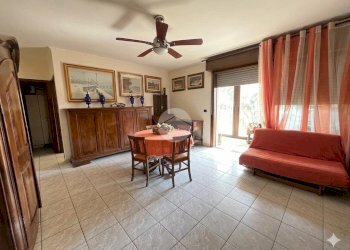 Quadrilocale Via lorenzini, Gassino Torinese - foto 7