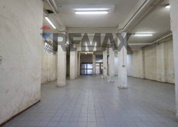 Locale Commerciale Via Giovanni Daneo, 118r 
 Quezzi, Genova (zona Quezzi) - foto 10