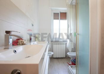 Three-room apartment via Gallino 
 Pontedecimo, Genova, Genova (neighborhood Pontedecimo) - photo 20