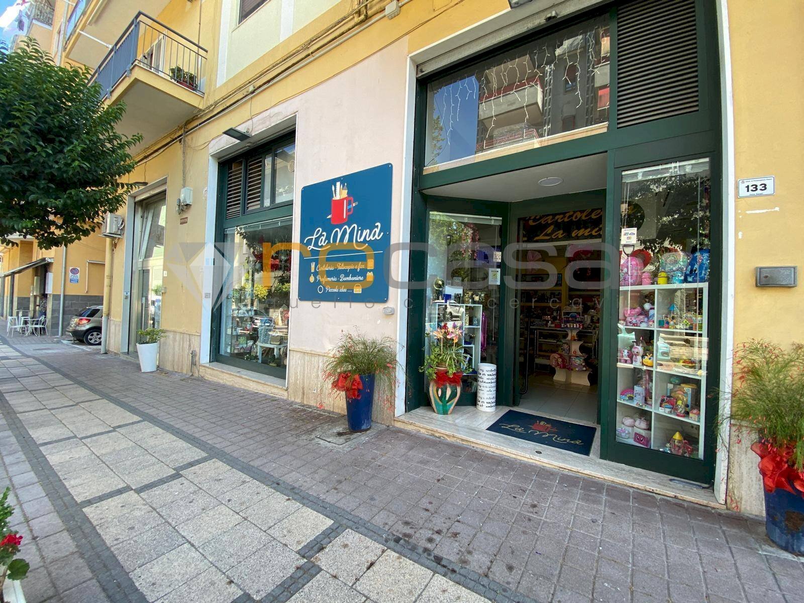 Foto 1 - Locale Commerciale via Europa
 
131, Pontecagnano Faiano - foto 1