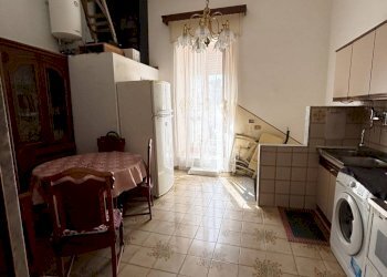 Foto 2 - Casa indipendente Piazza Tarpea, Canosa di Puglia - foto 2