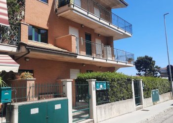 Foto 13 - Appartamento via Bertacchini
 
19, Altidona - foto 13