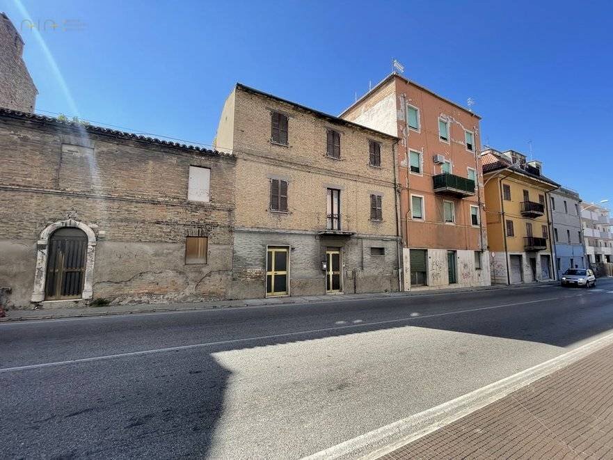 Foto 2 - Stabile - Palazzo via Silvio Pellico
170, San Benedetto del Tronto - foto 2