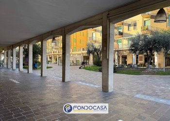 Foto 3 - Box Viale Roma, Andora - foto 3