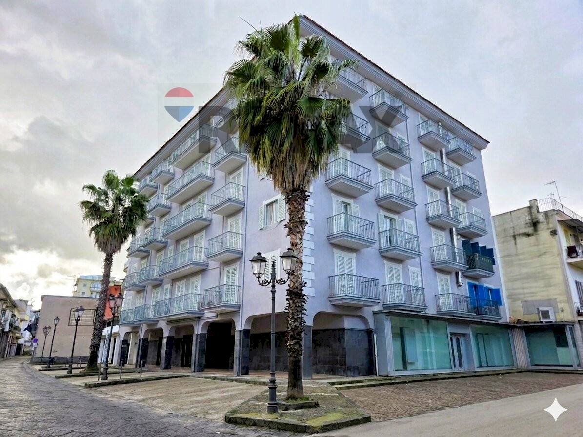 Edificio all\'aperto - Trilocale Via Giacomo Matteotti
 
4, Casoria - foto 1