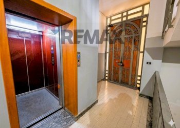 Ricezione / Lobby - Appartamento Via Giacomo Matteotti
 
4, Casoria - foto 5