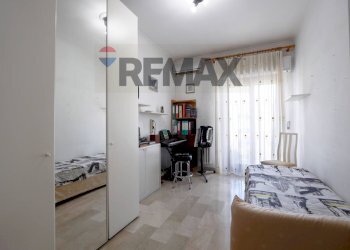 Camera / camera da letto - Quadrilocale Via Giovanni Amendola
 
145, Bari - foto 16