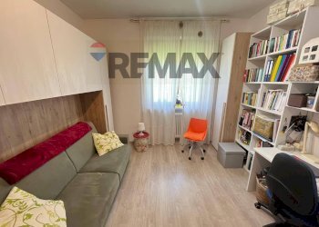 Camera - Three-room apartment Via per Cavona
 
12, Cuveglio - photo 8