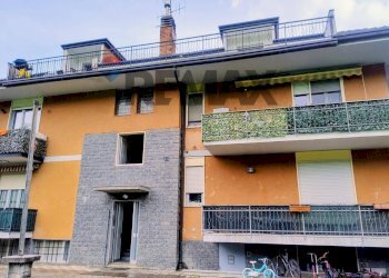 Edificio all\'aperto - Trilocale Via per Cavona
 
12, Cuveglio - foto 15