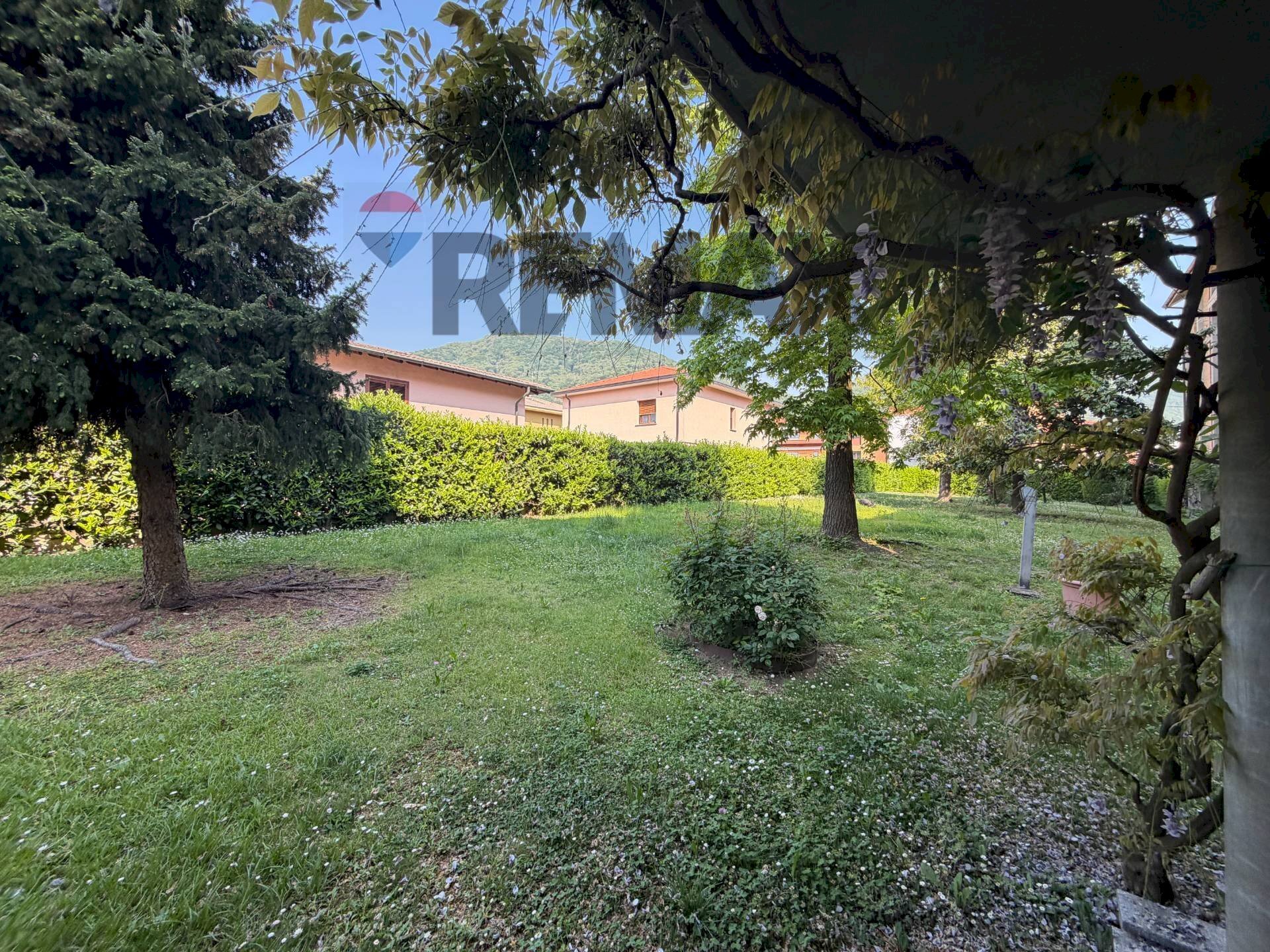 Giardino - Trilocale Via Pascoli
 
5, Arcisate - foto 2