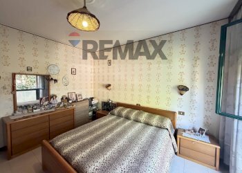 Camera / camera da letto - Three-room apartment Via Pascoli
 
5, Arcisate - photo 16