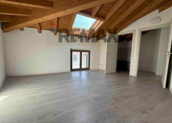 Stanza vuota - Appartamento via Cimone
 
9, Varese - foto 21