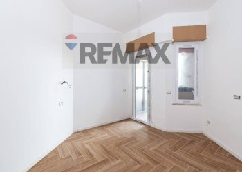 Stanza vuota - Appartamento via zannelli
 
5, Anzio - foto 19