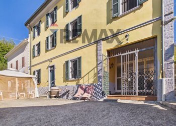 Facciata - Casa indipendente frazione Ronchi
 
92, Mornico Losana - foto 10