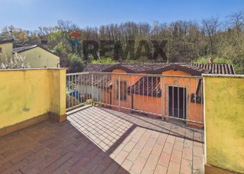 Terrazza - Casa indipendente frazione Ronchi
 
92, Mornico Losana - foto 11